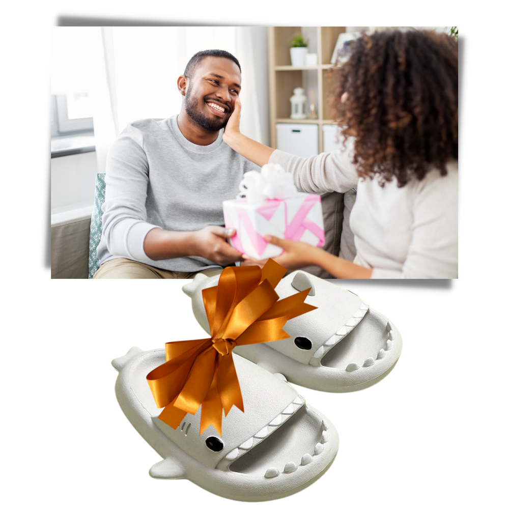 Chaussons de plage en forme de requin - Ozerty